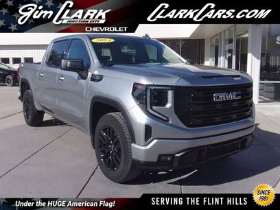 Used 2024 GMC Sierra 1500 Elevation
