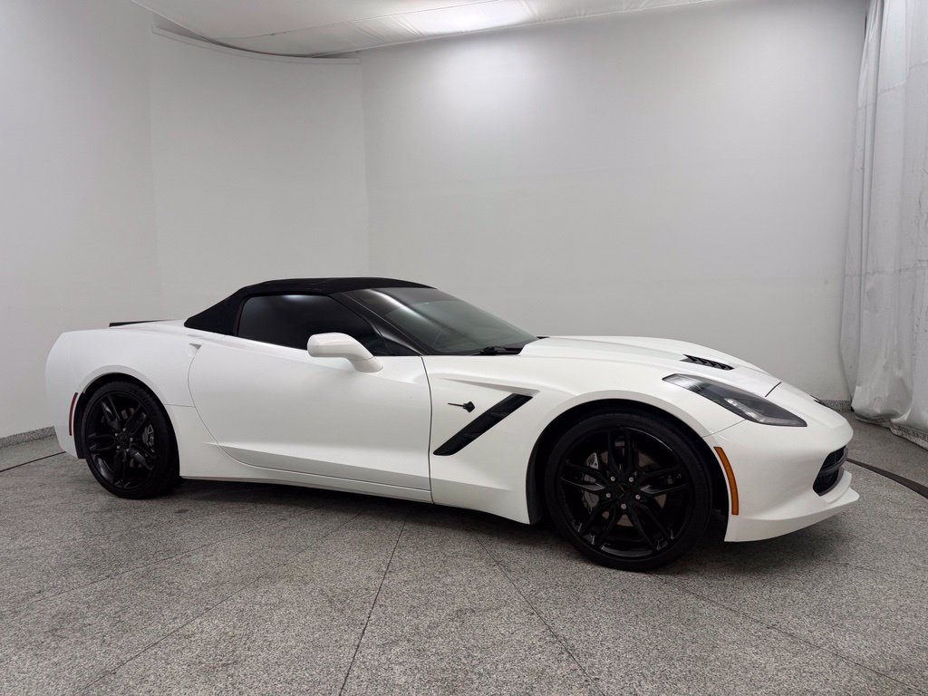 Used 2019 Chevrolet Corvette Stingray Convertible w/ Carbon Flash Badge Package RWD image 8