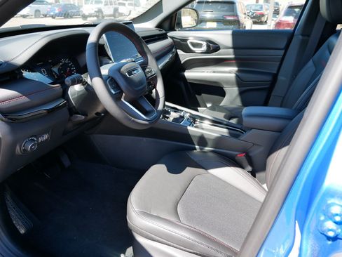 New 2026 Jeep Compass Trailhawk AWD/4WD image 7