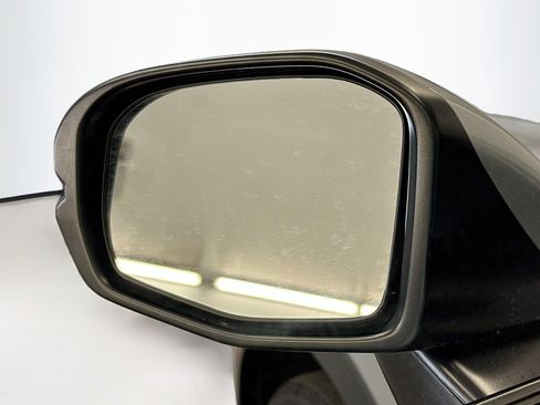 Used 2025 Honda CR-V LX image 16