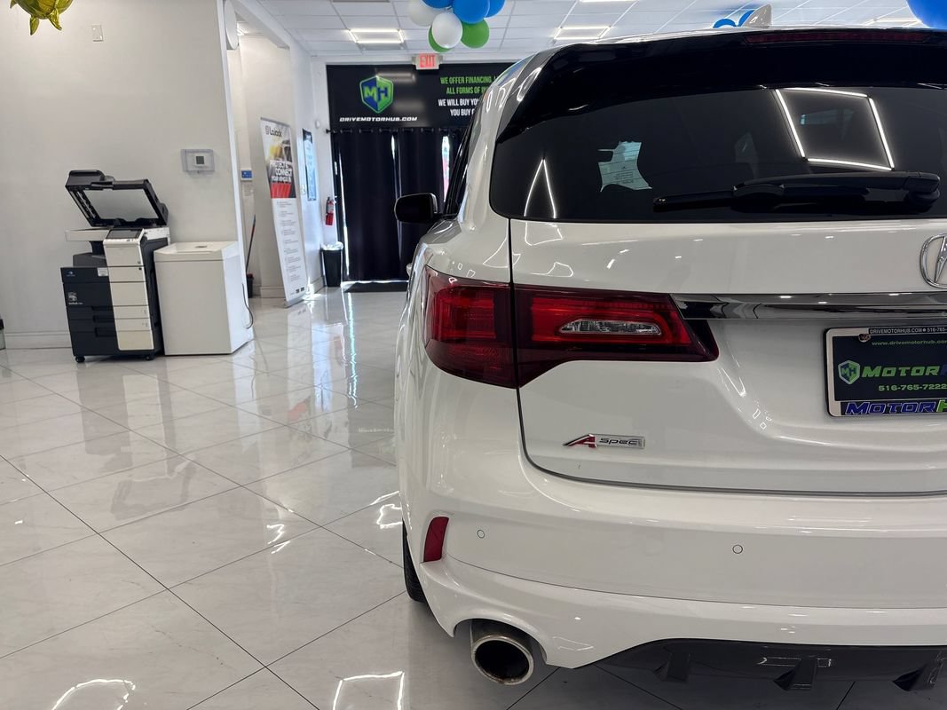 Used 2020 Acura MDX w/ Technology Package AWD/4WD image 13