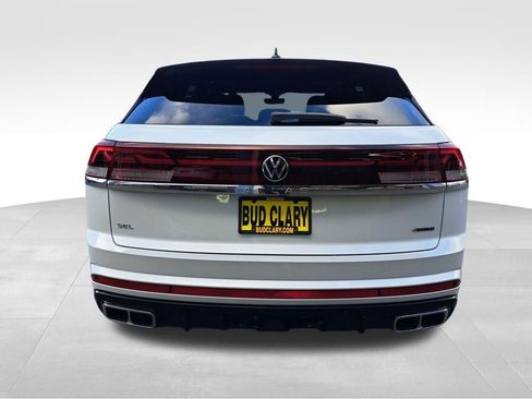 New 2026 Volkswagen Atlas Cross Sport SEL Premium R-Line AWD/4WD image 4