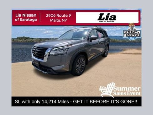 Used 2024 Nissan Pathfinder SL w/ SL Premium Package AWD/4WD image 1