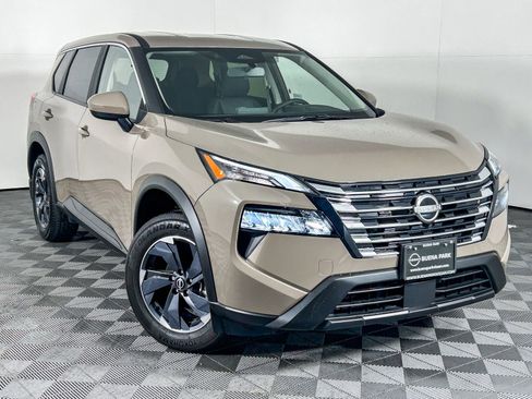 Certified 2025 Nissan Rogue SV image 1