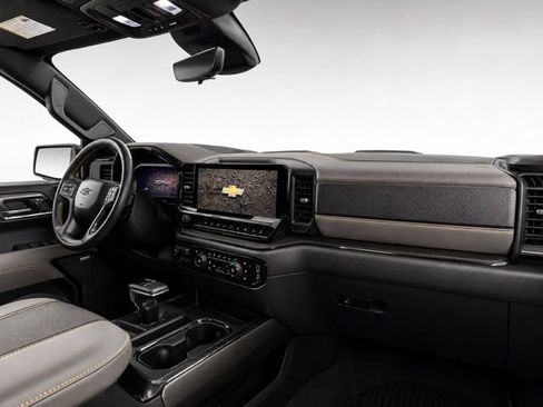 Used 2025 Chevrolet Silverado 1500 ZR2 w/ Technology Package AWD/4WD image 26