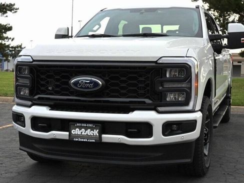 Used 2023 Ford F350 Lariat w/ Lariat Ultimate Package AWD/4WD image 2