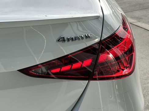 Certified 2025 Mercedes-Benz C 300 4MATIC Sedan image 31