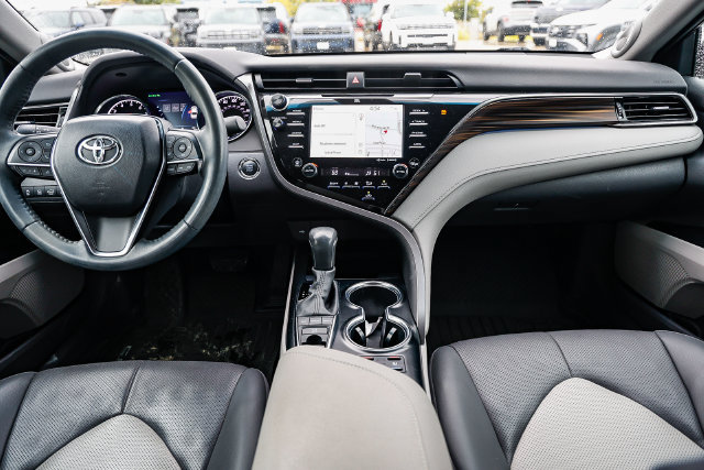Used 2020 Toyota Camry XLE w/ Driver Assist Package FWD image 10
