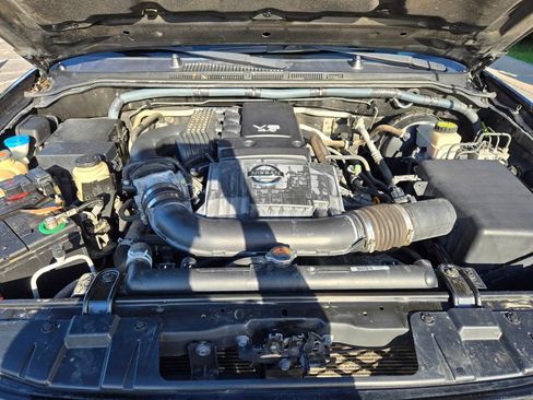Used 2011 Nissan Frontier PRO-4X w/ Pro-4x Luxury Pkg AWD/4WD image 28