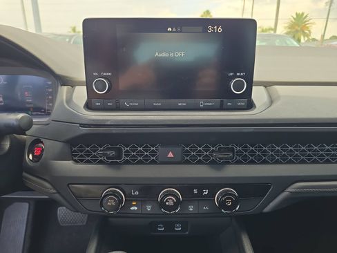Certified 2024 Honda Accord LX image 17