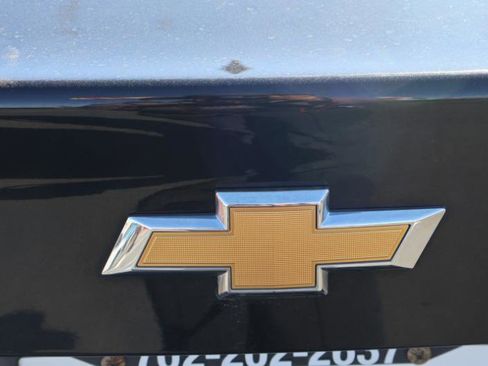 Used 2018 Chevrolet Cruze LT image 9