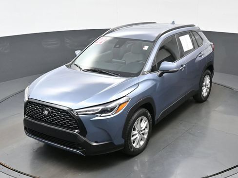 Used 2022 Toyota Corolla Cross LE FWD image 35