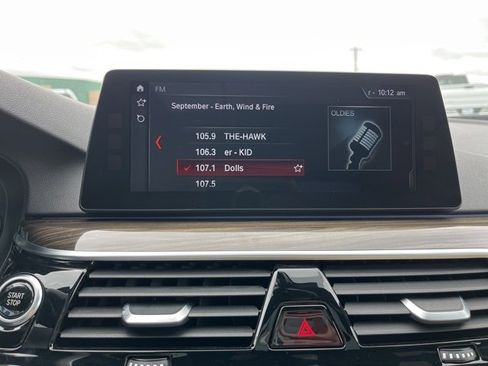 Used 2018 BMW 530e image 41