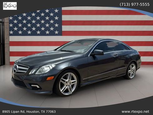 Used 2011 Mercedes-Benz E 550 Coupe image 5