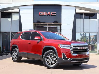 Used 2023 GMC Acadia SLE w/ Driver Convenience Package
