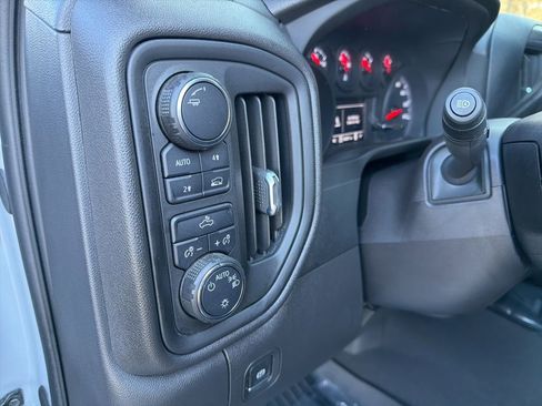 Used 2024 Chevrolet Silverado 1500 Custom w/ Turbomax Blackout Package image 16