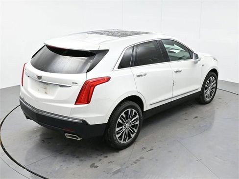 Used 2017 Cadillac XT5 Premium Luxury w/ LPO, Wheel Lock Package image 40