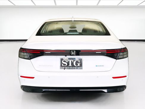 Used 2024 Honda Accord EX-L image 5