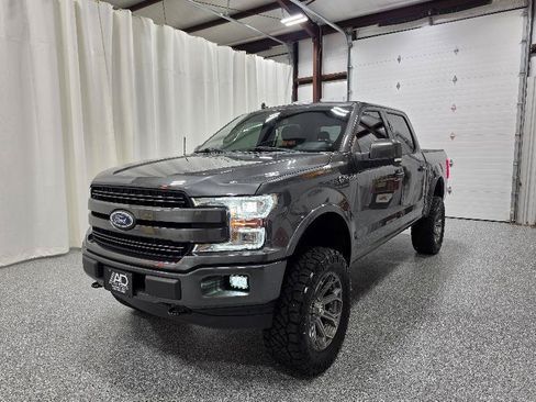 Used 2019 Ford F150 Lariat w/ Equipment Group 502A Luxury AWD/4WD image 2