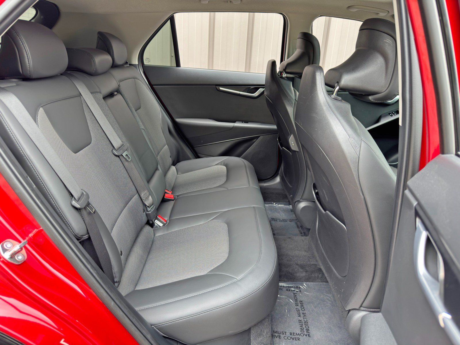 Used 2024 Kia Niro EX Touring FWD image 37
