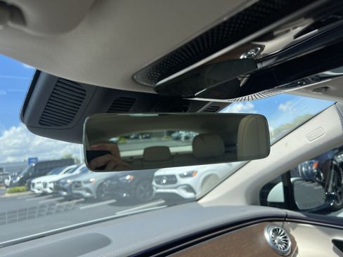 Used 2023 Mercedes-Benz EQS 450+ Sedan image 28