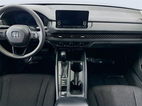 Used 2023 Honda Accord EX image 18