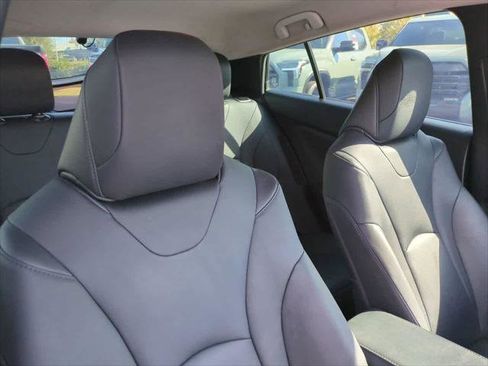 Certified 2018 Toyota Prius Prime Advanced image 7