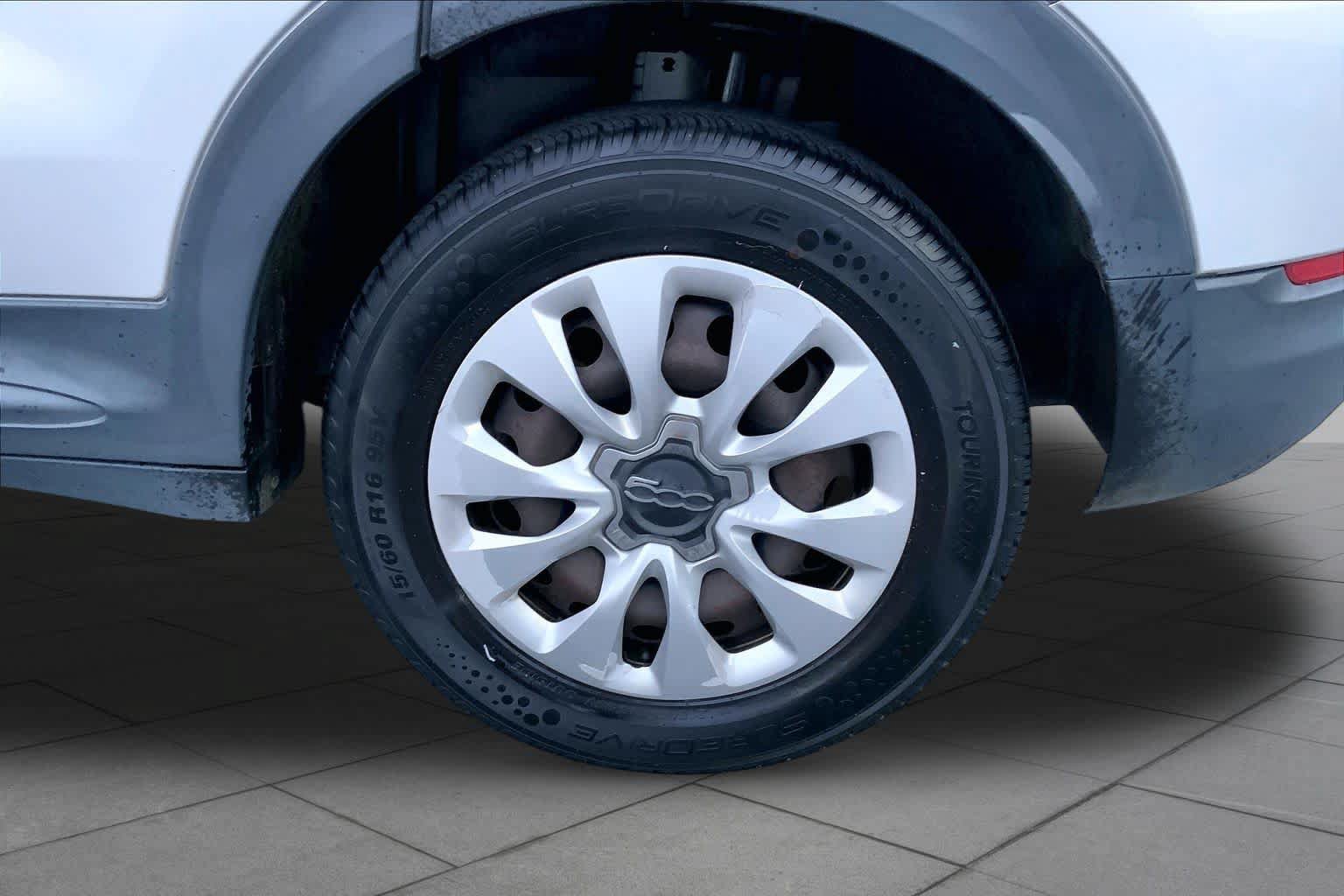 Used 2017 FIAT 500X Pop FWD image 9