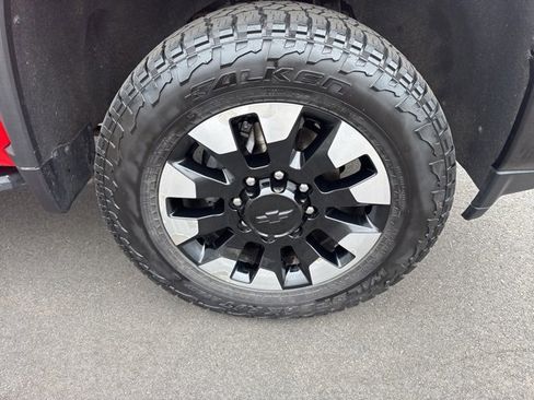 Used 2020 Chevrolet Silverado 2500 Custom w/ Custom Value Package image 23