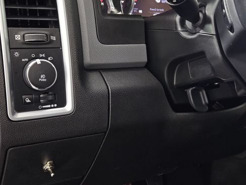 Used 2019 RAM 1500 Lone Star RWD image 25