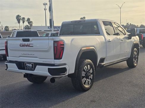 Used 2024 GMC Sierra 3500 Denali w/ Denali Reserve Package image 5