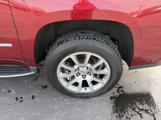 Used 2020 GMC Yukon XL Denali video 2