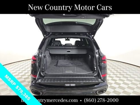 Used 2025 BMW X5 xDrive40i w/ M Sport Package AWD/4WD image 10