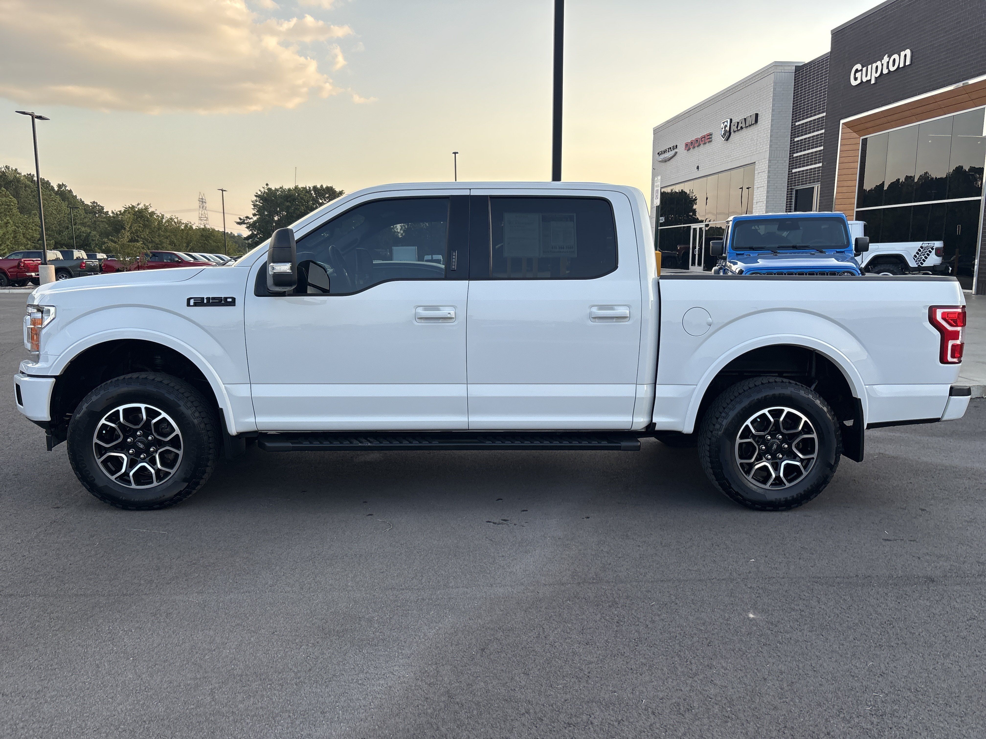 Used 2019 Ford F150 XLT w/ Equipment Group 302A Luxury AWD/4WD image 2