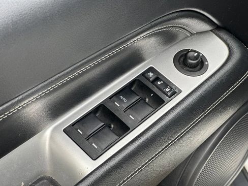 Used 2016 Jeep Compass High Altitude AWD/4WD image 18