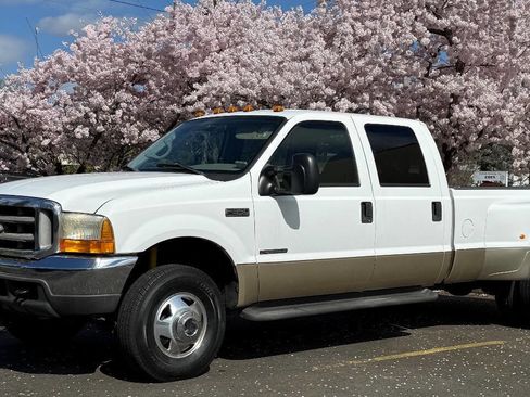 Used 2000 Ford F350 Lariat image 34