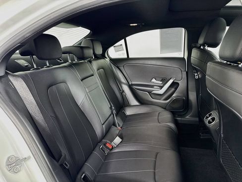 Used 2019 Mercedes-Benz A 220 image 33