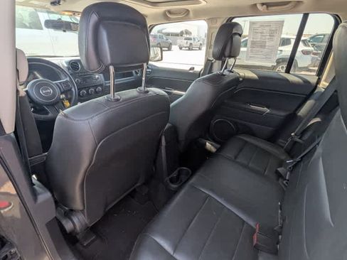 Used 2015 Jeep Patriot High Altitude AWD/4WD image 25