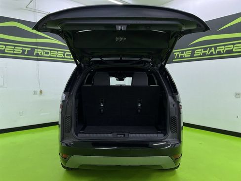 Used 2023 Land Rover Discovery S R-Dynamic AWD/4WD image 9