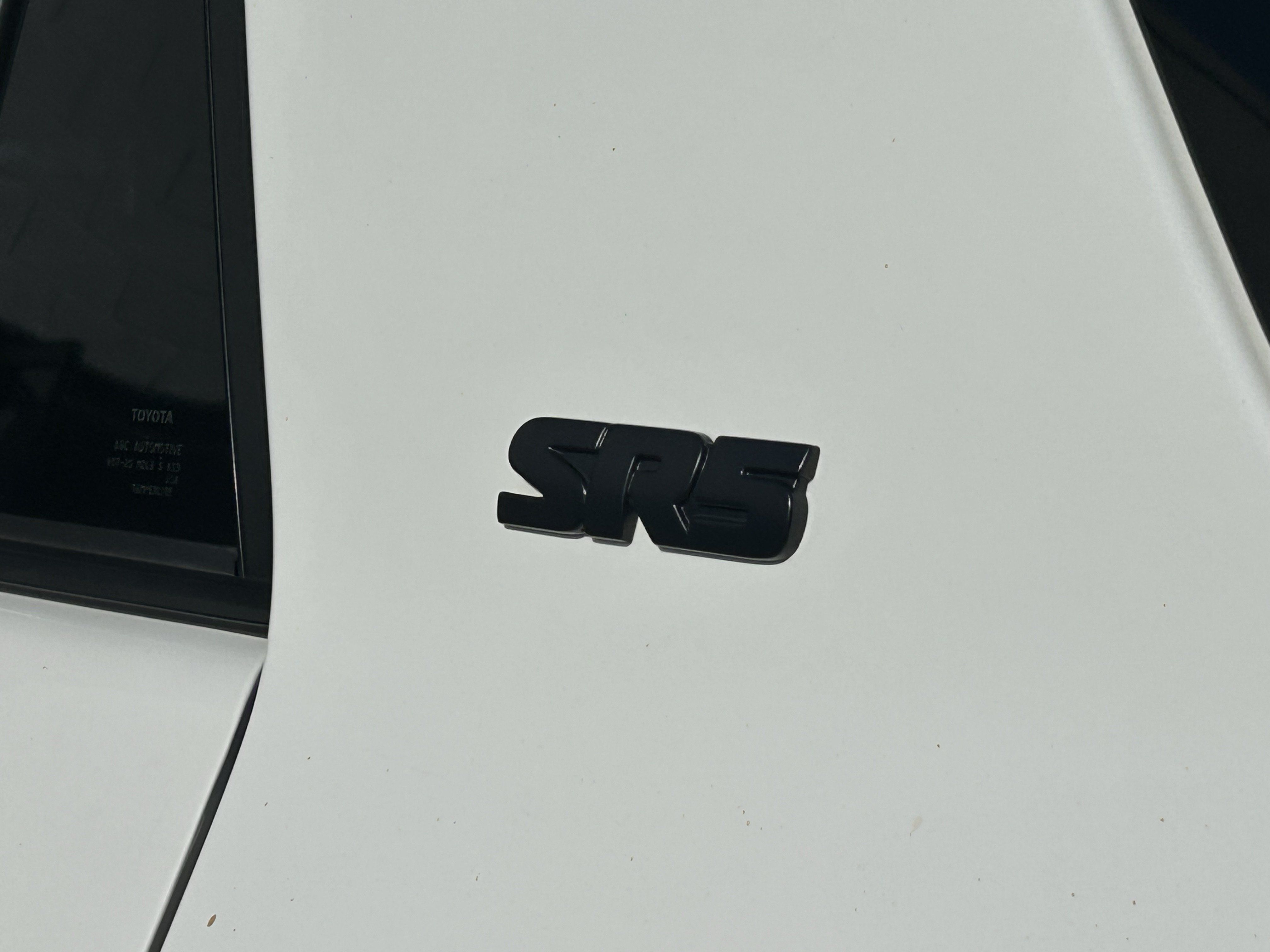 Used 2023 Toyota 4Runner SR5 Premium w/ Moonroof Package RWD image 4