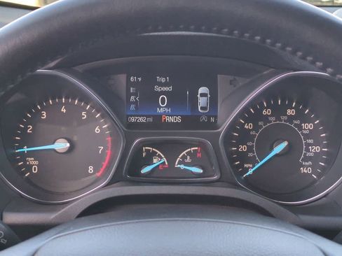 Used 2018 Ford Escape Titanium image 30