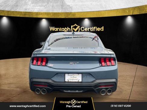 Used 2024 Ford Mustang GT Premium image 5