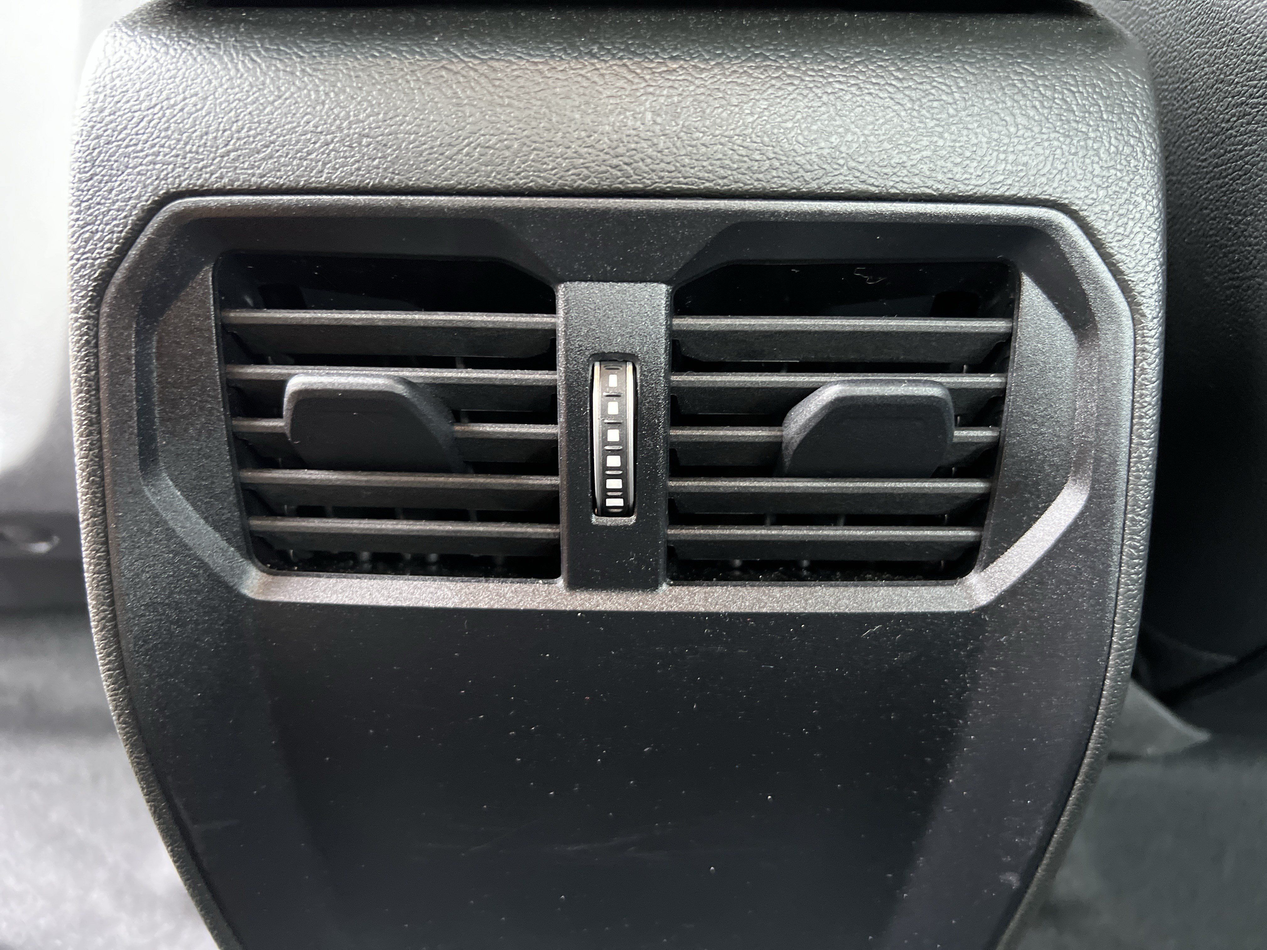 Used 2026 BMW 230i Coupe RWD image 39