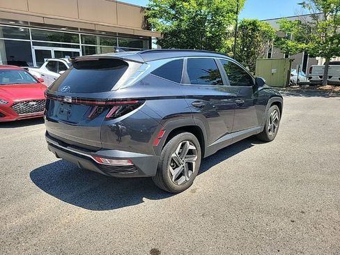 Used 2023 Hyundai Tucson SEL w/ Convenience Package image 3