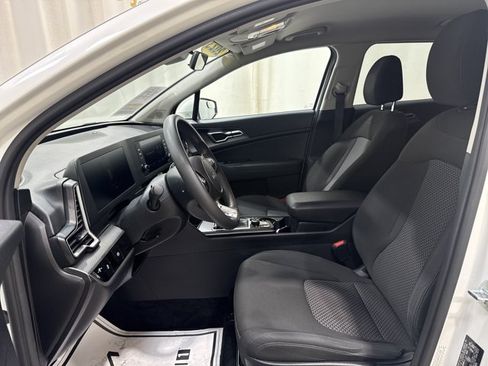 Certified 2023 Kia Sportage LX AWD/4WD image 12