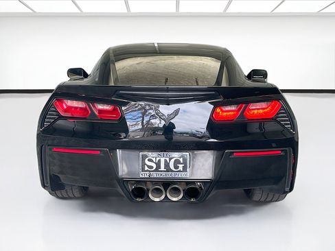 Used 2016 Chevrolet Corvette Stingray Coupe w/ 2LT Preferred Equipment Group RWD image 5