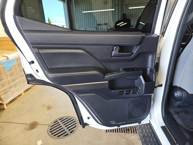 Used 2025 Toyota 4Runner TRD Off-Road AWD/4WD image 29