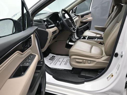 Used 2023 Honda Odyssey Touring image 15