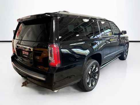 Used 2018 GMC Yukon XL Denali w/ Denali Ultimate Package AWD/4WD image 6