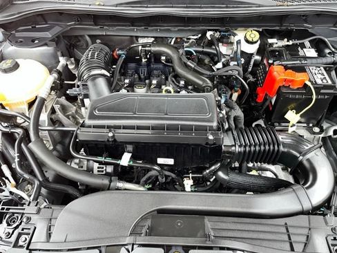 Used 2023 Ford Escape ST-Line FWD image 10